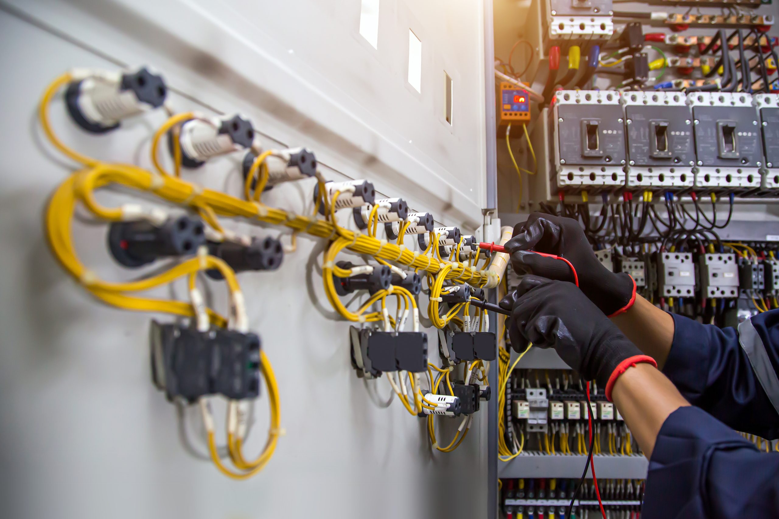 Carrera de Técnico de Nivel Superior en Electricidad en IPG